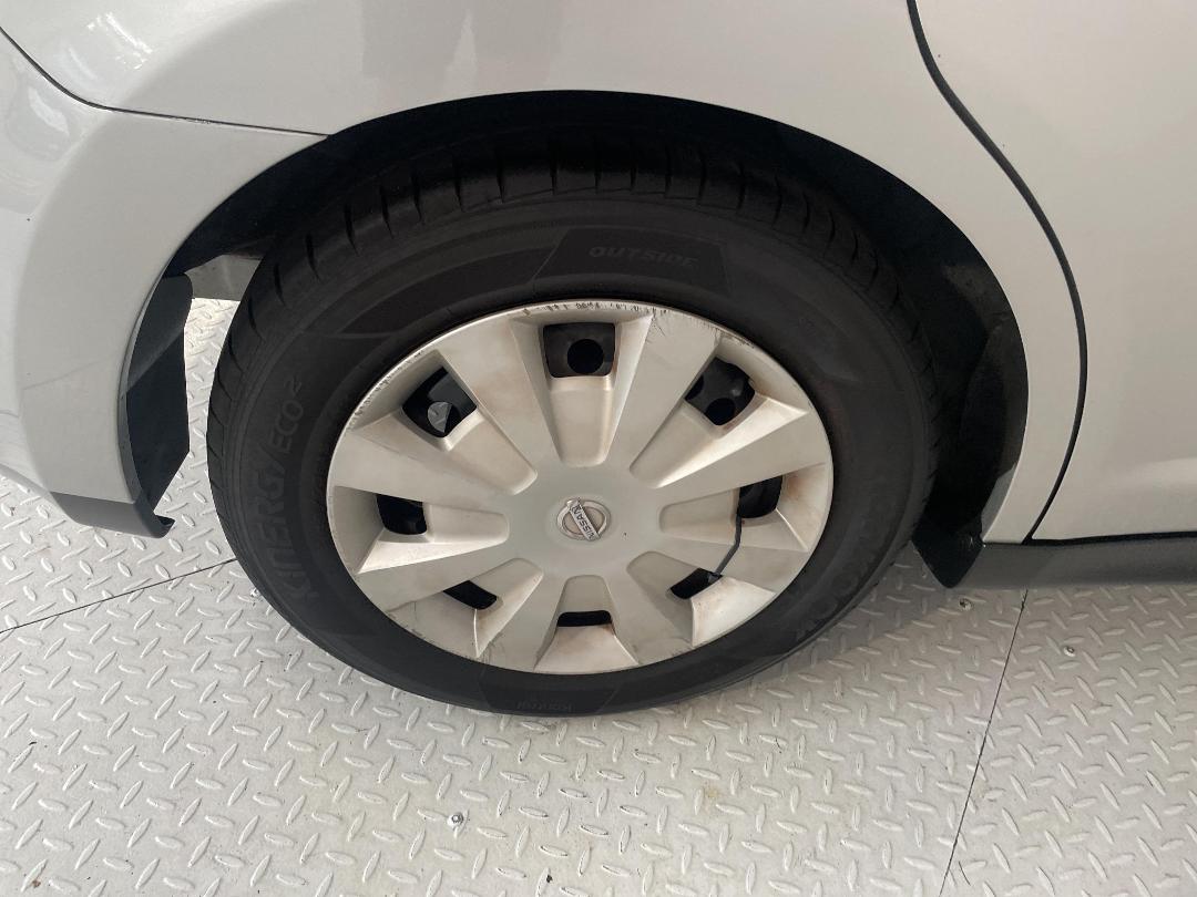 Photo '12' of Nissan Tiida