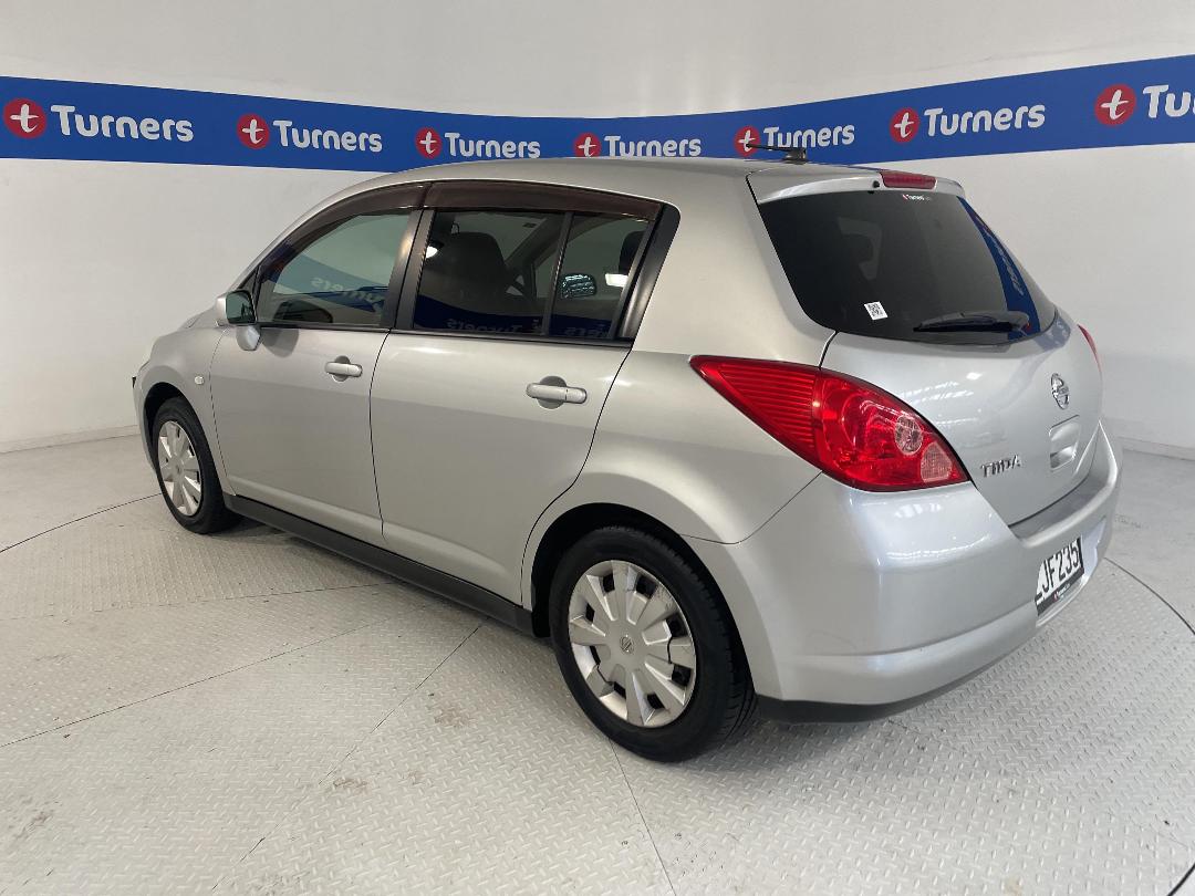 Photo '5' of Nissan Tiida