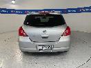 Thumbnail '6' of Nissan Tiida