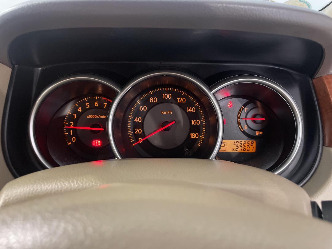 Photo '21' of Nissan Tiida