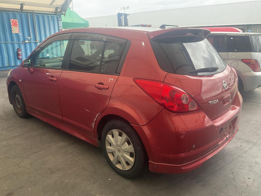 Photo '4' of Nissan Tiida Photo '4' of Nissan Tiida