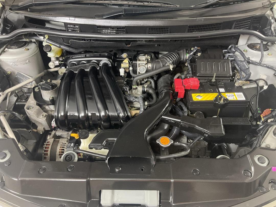 Photo '13' of Nissan Tiida Photo '13' of Nissan Tiida