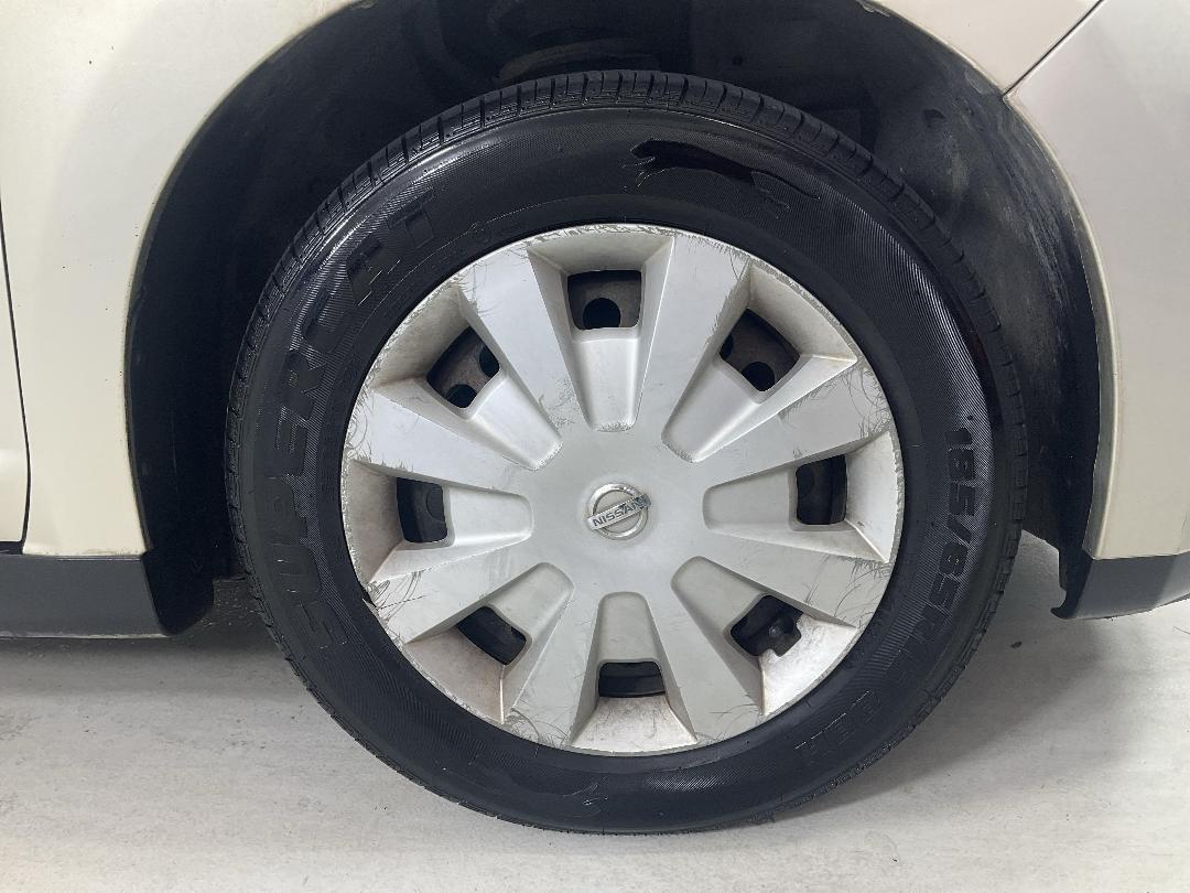 Photo '9' of Nissan Tiida Photo '9' of Nissan Tiida