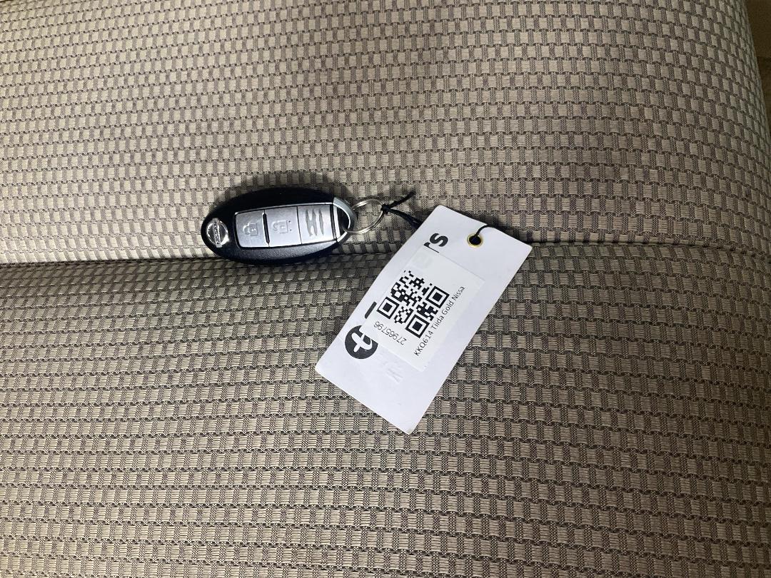 Photo '22' of Nissan Tiida Photo '22' of Nissan Tiida