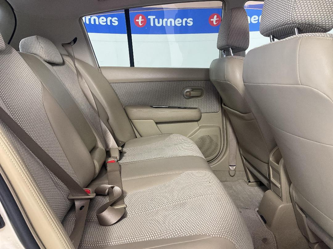 Photo '20' of Nissan Tiida Photo '20' of Nissan Tiida