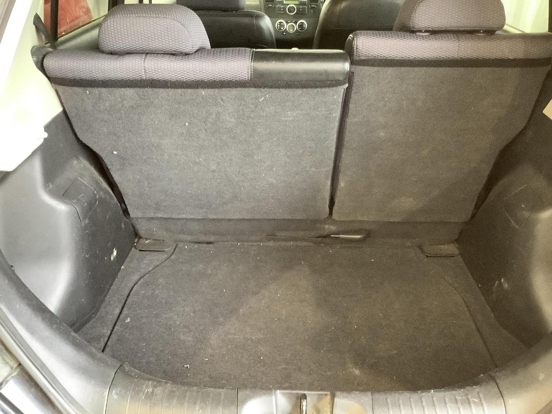 Photo '8' of Nissan Tiida