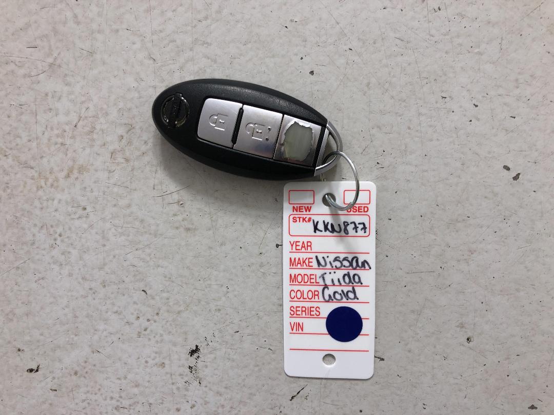 Photo '22' of Nissan Tiida