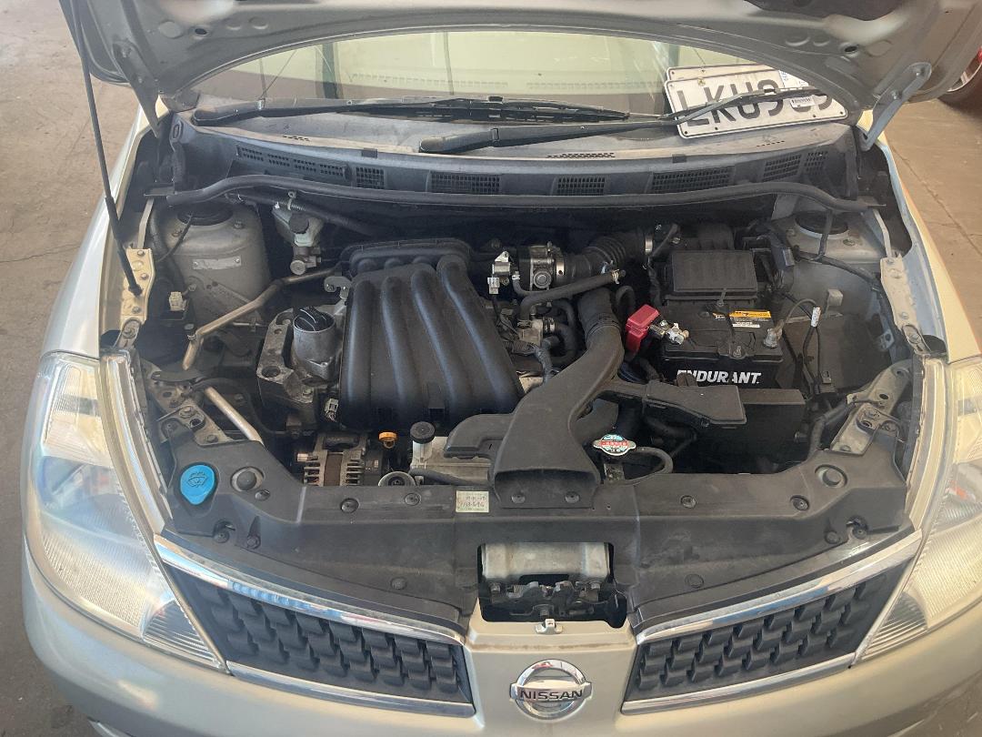 Photo '14' of Nissan Tiida