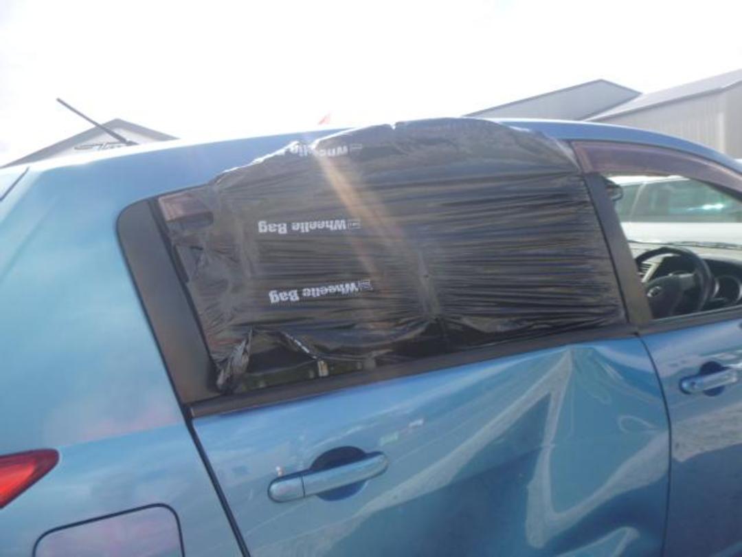 Photo '11' of Nissan Tiida