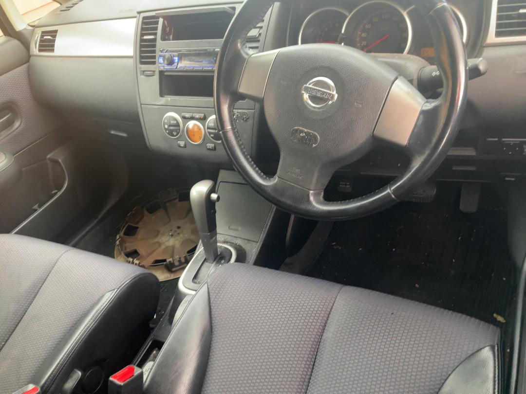 Photo '13' of Nissan Tiida