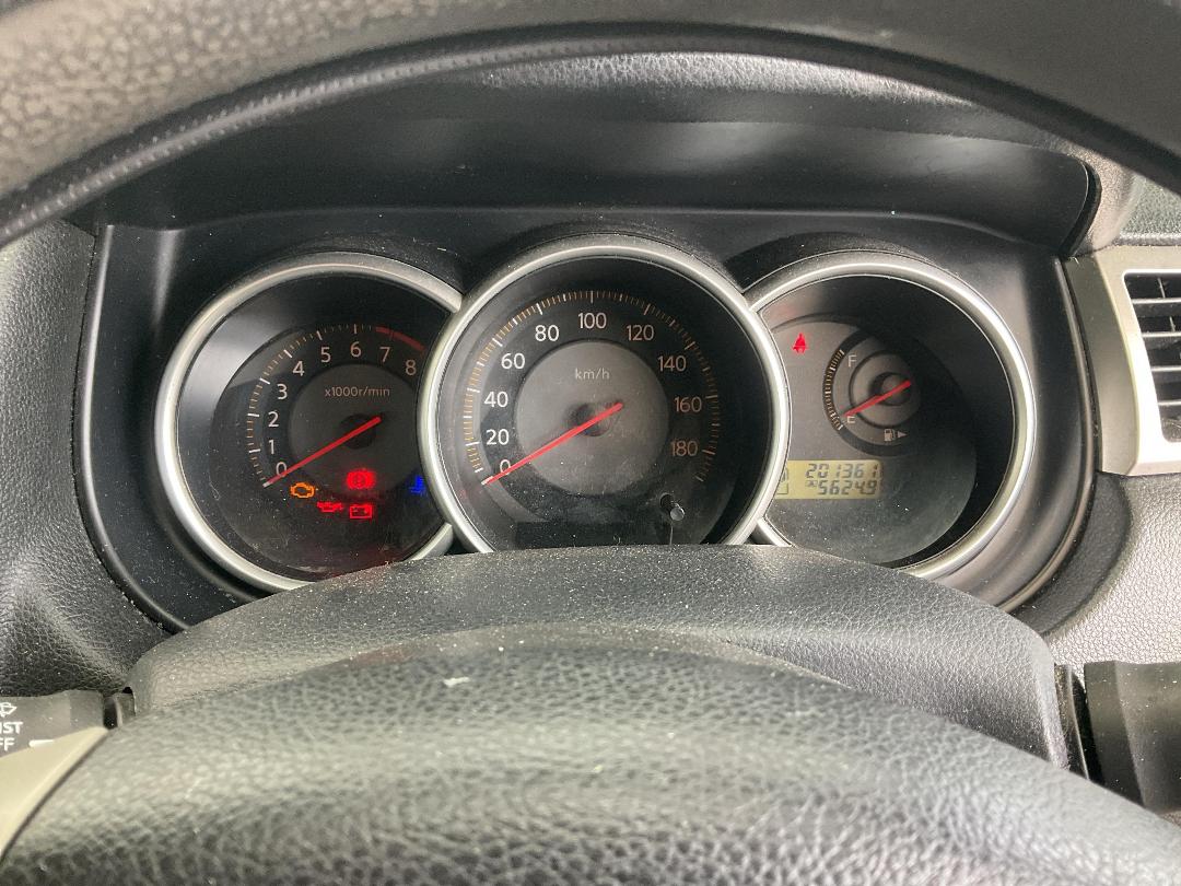 Photo '26' of Nissan Tiida Latio