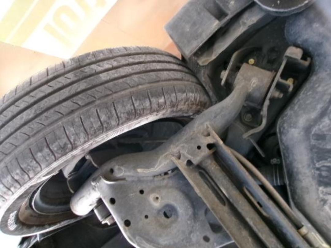 Photo '8' of Nissan Tiida