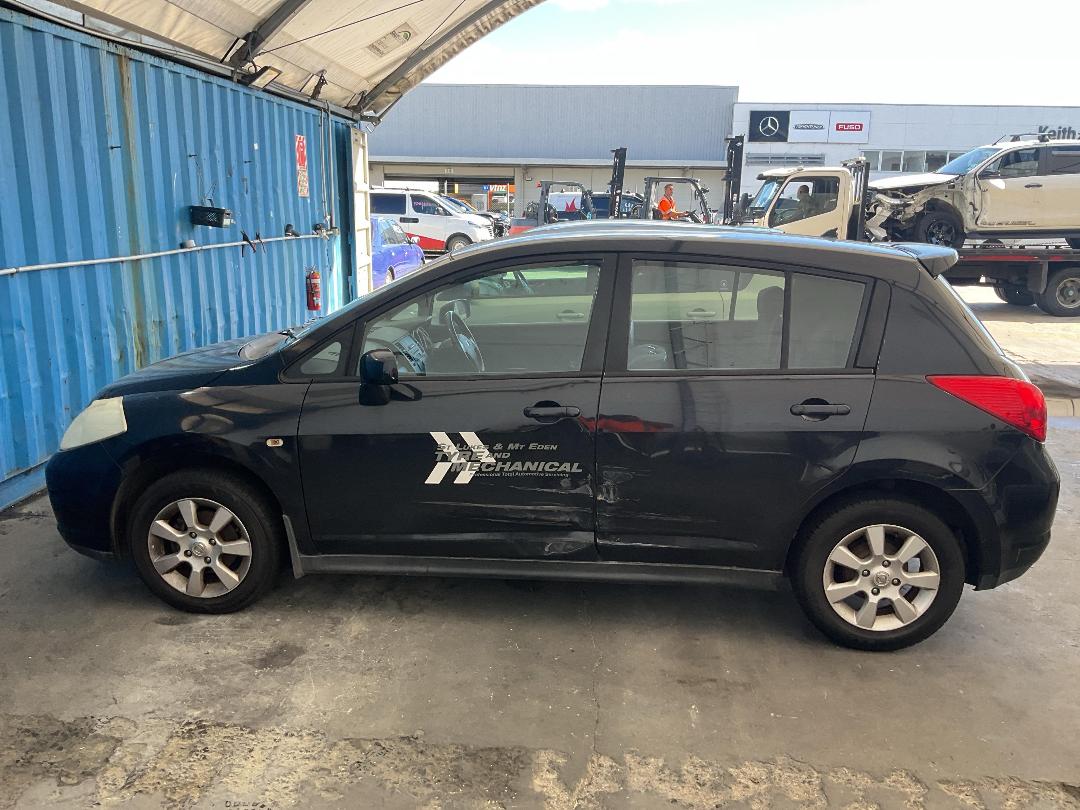 Photo '9' of Nissan Tiida TI