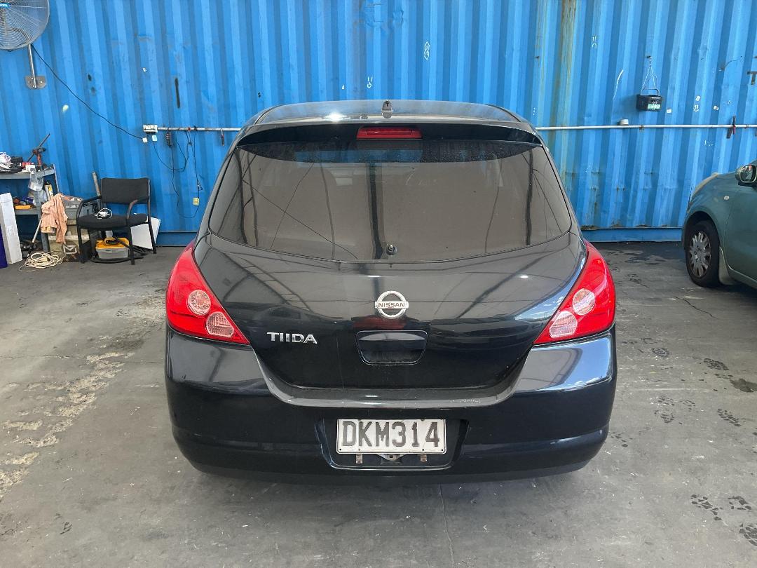 Photo '14' of Nissan Tiida TI