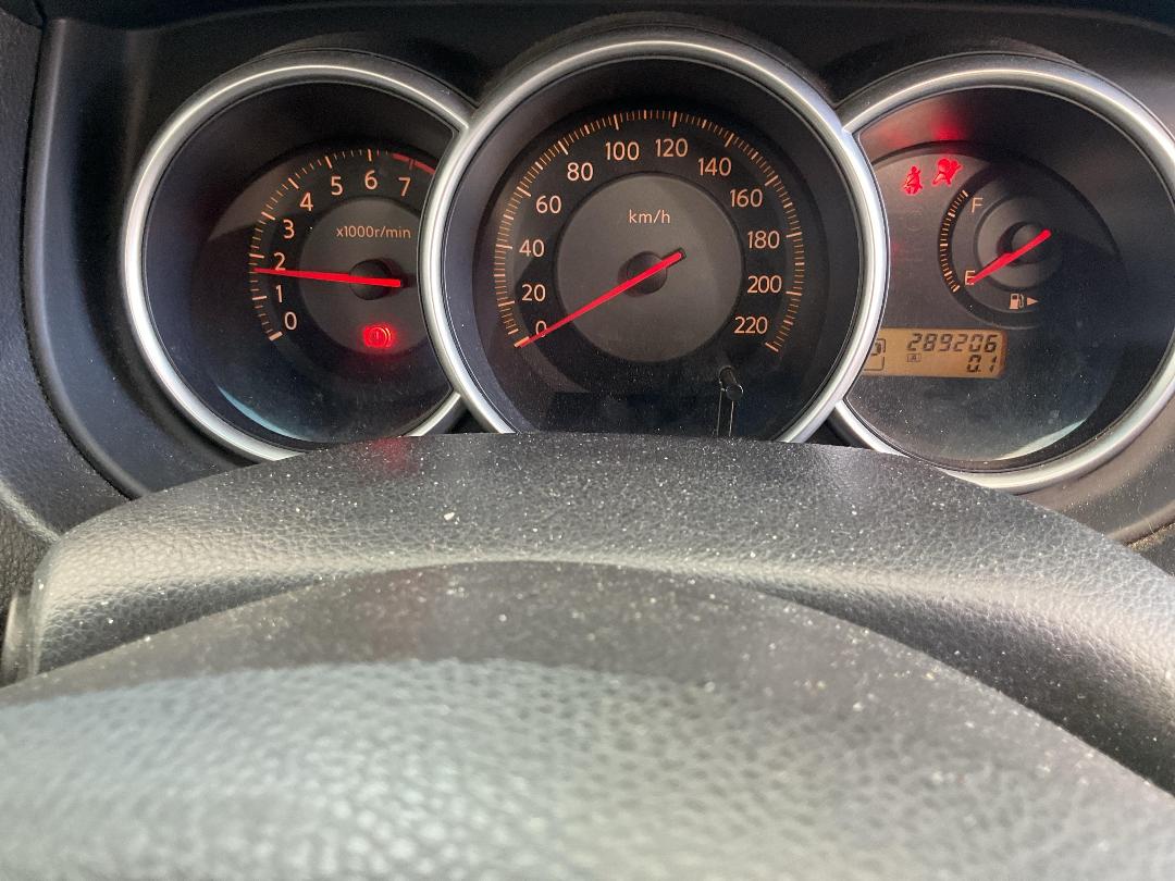 Photo '26' of Nissan Tiida TI