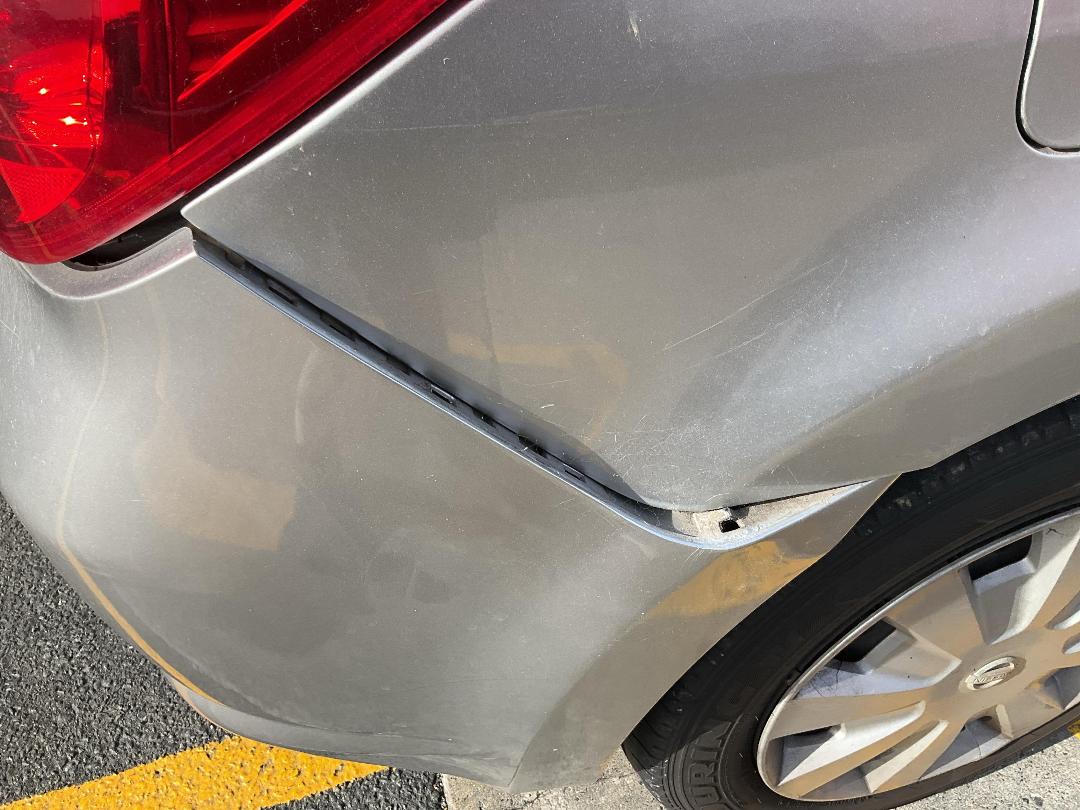 Photo '12' of Nissan Tiida