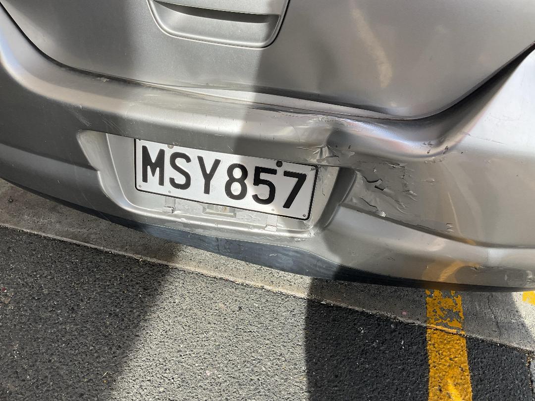 Photo '10' of Nissan Tiida