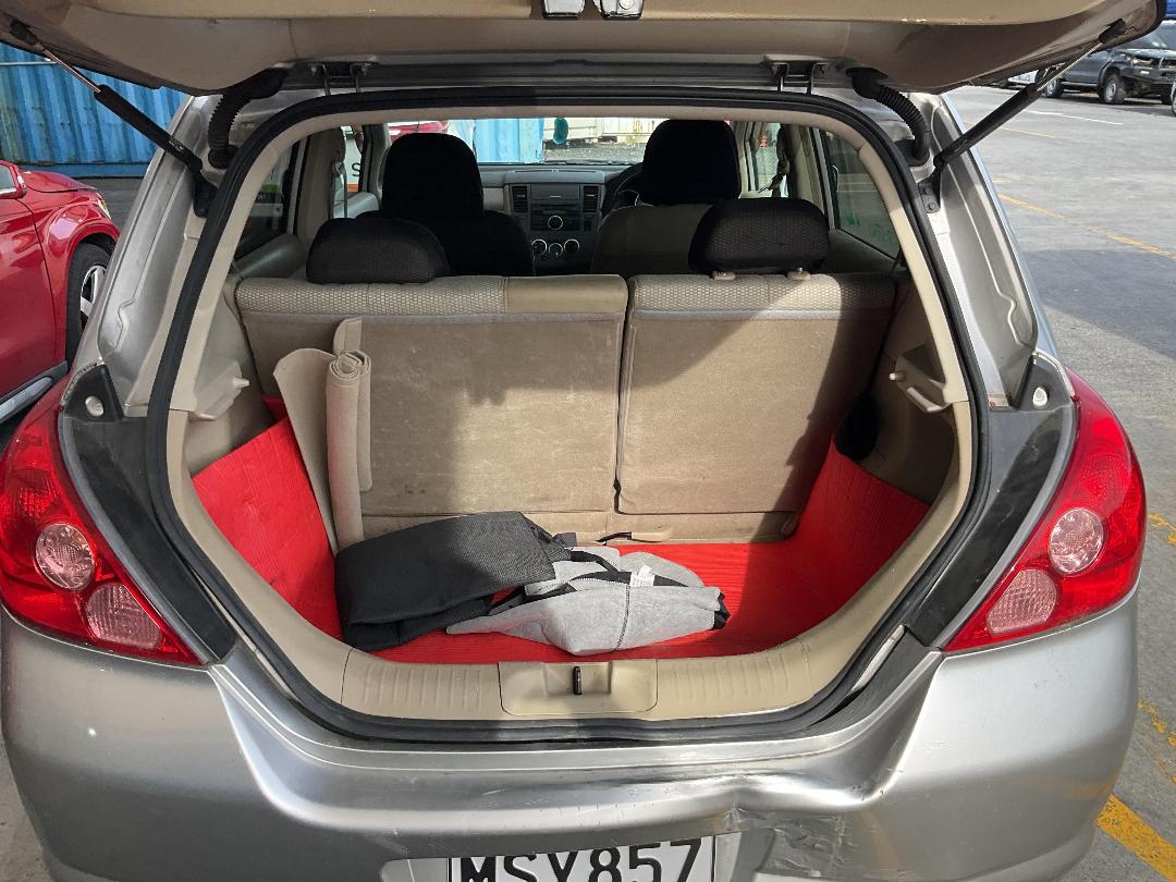 Photo '15' of Nissan Tiida