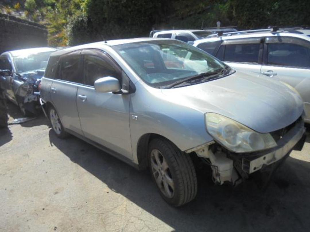 Photo '2' of Nissan Wingroad Photo '2' of Nissan Wingroad