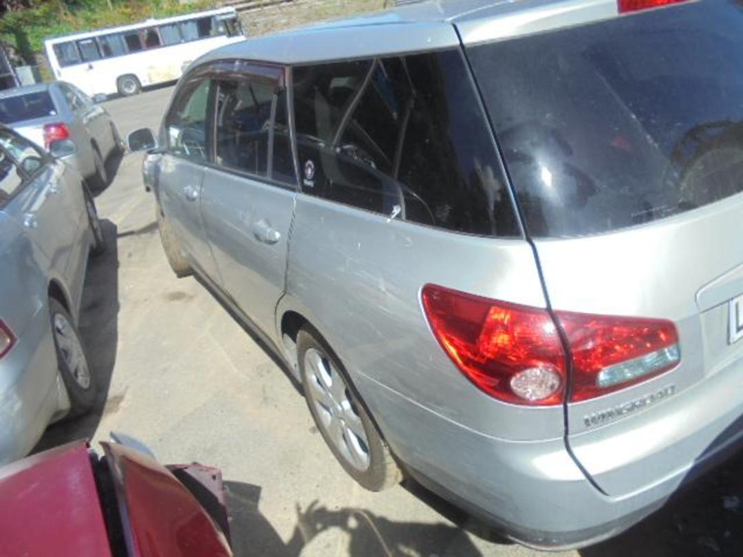 Photo '4' of Nissan Wingroad Photo '4' of Nissan Wingroad