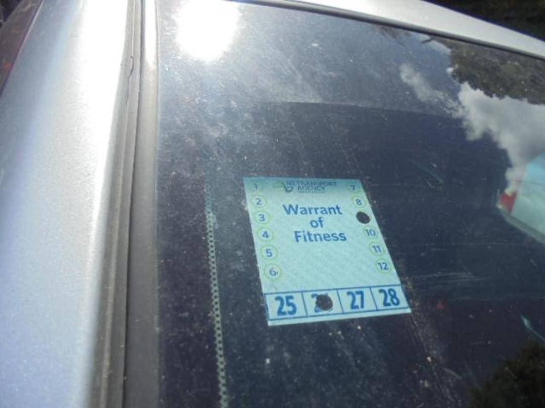 Photo '23' of Nissan Wingroad Photo '23' of Nissan Wingroad