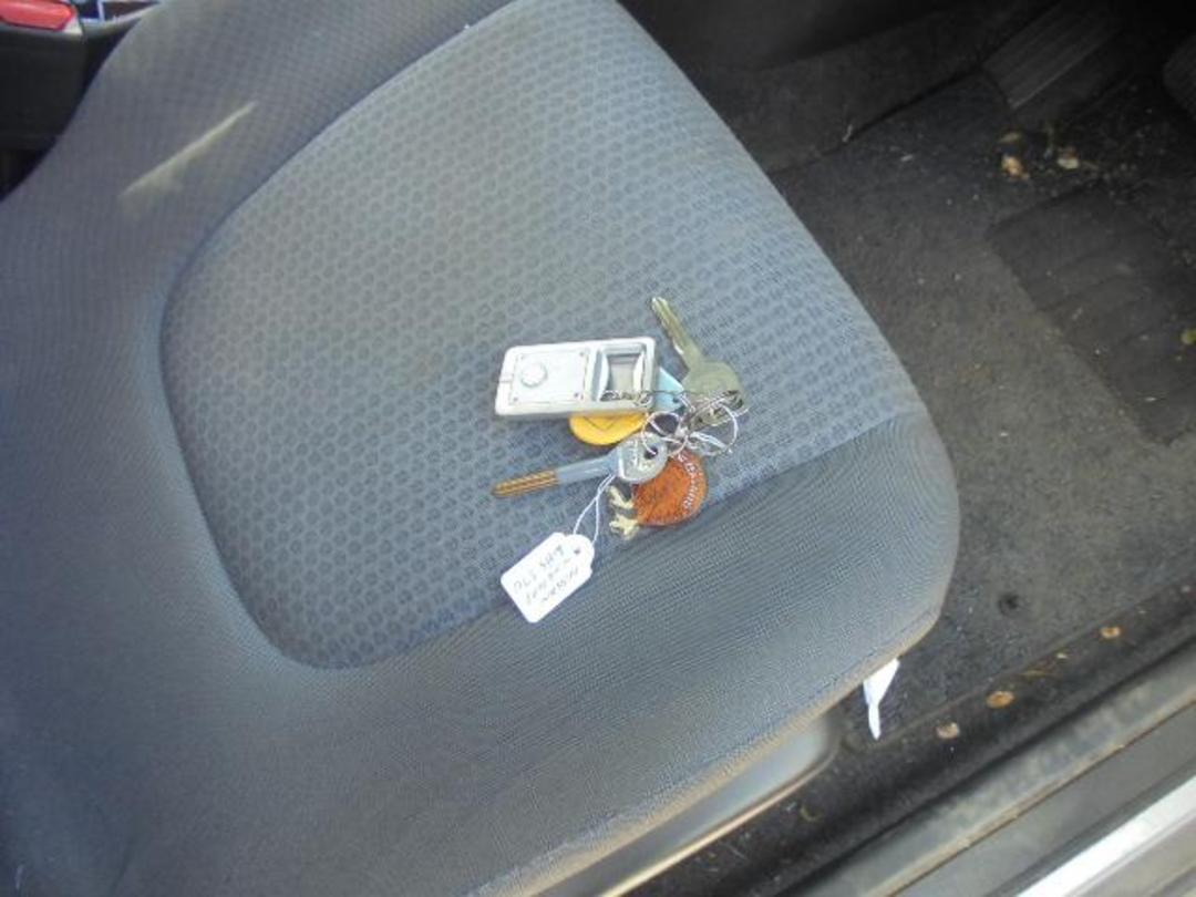 Photo '6' of Nissan Wingroad Photo '6' of Nissan Wingroad