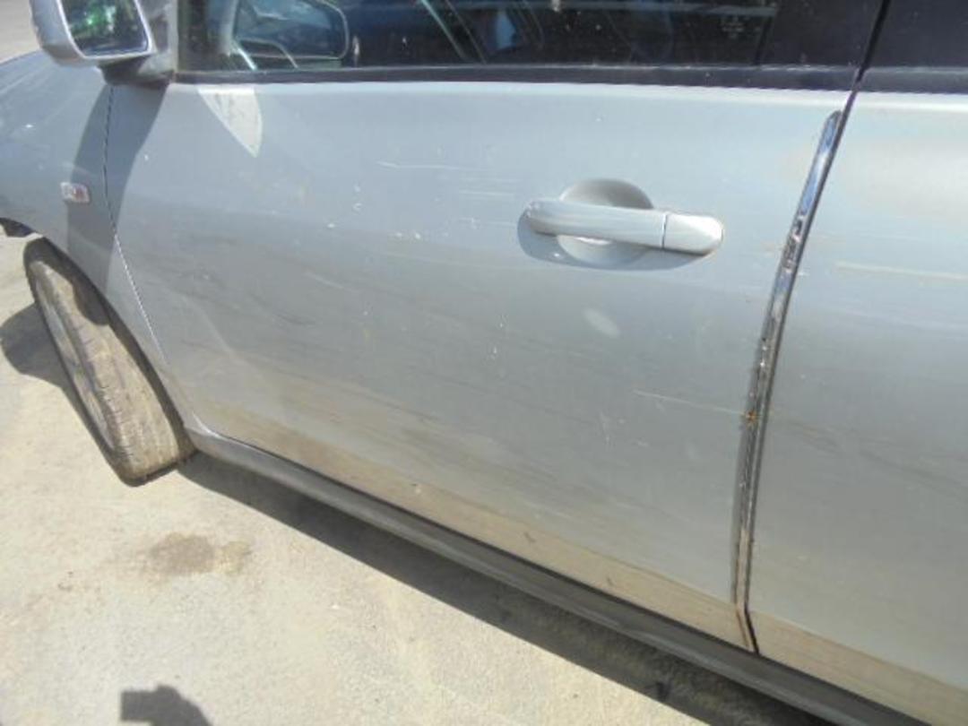 Photo '16' of Nissan Wingroad Photo '16' of Nissan Wingroad