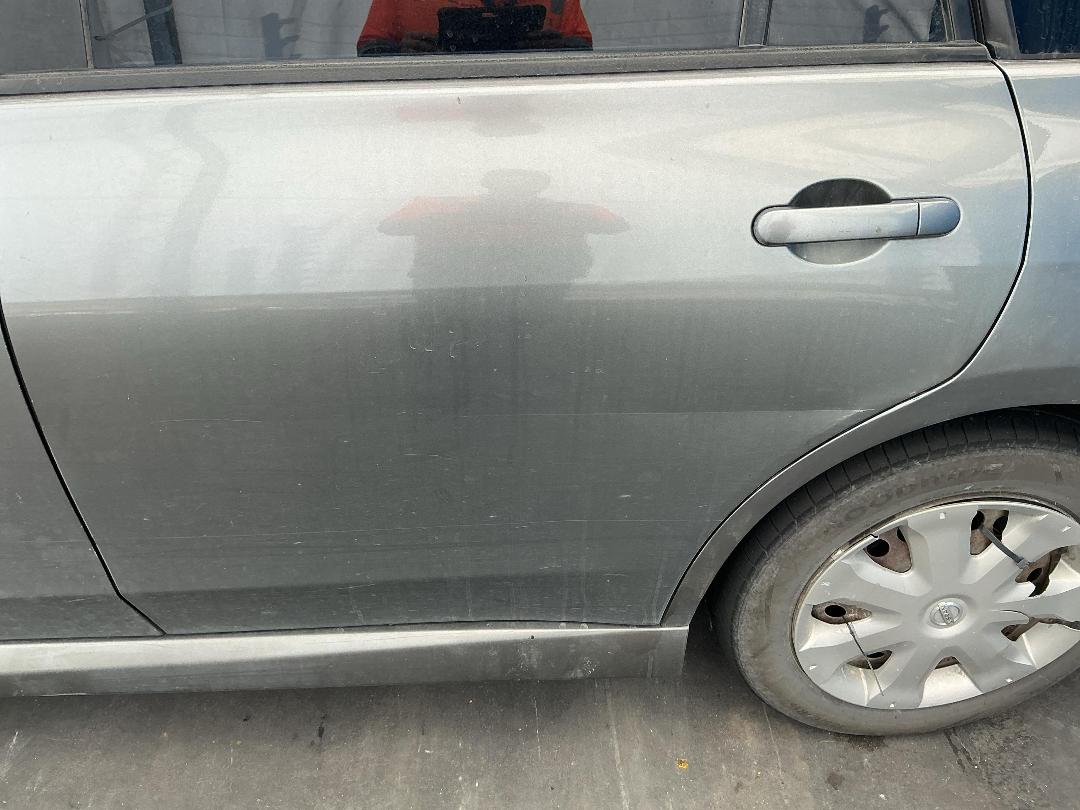 Photo '13' of Nissan Wingroad Photo '13' of Nissan Wingroad