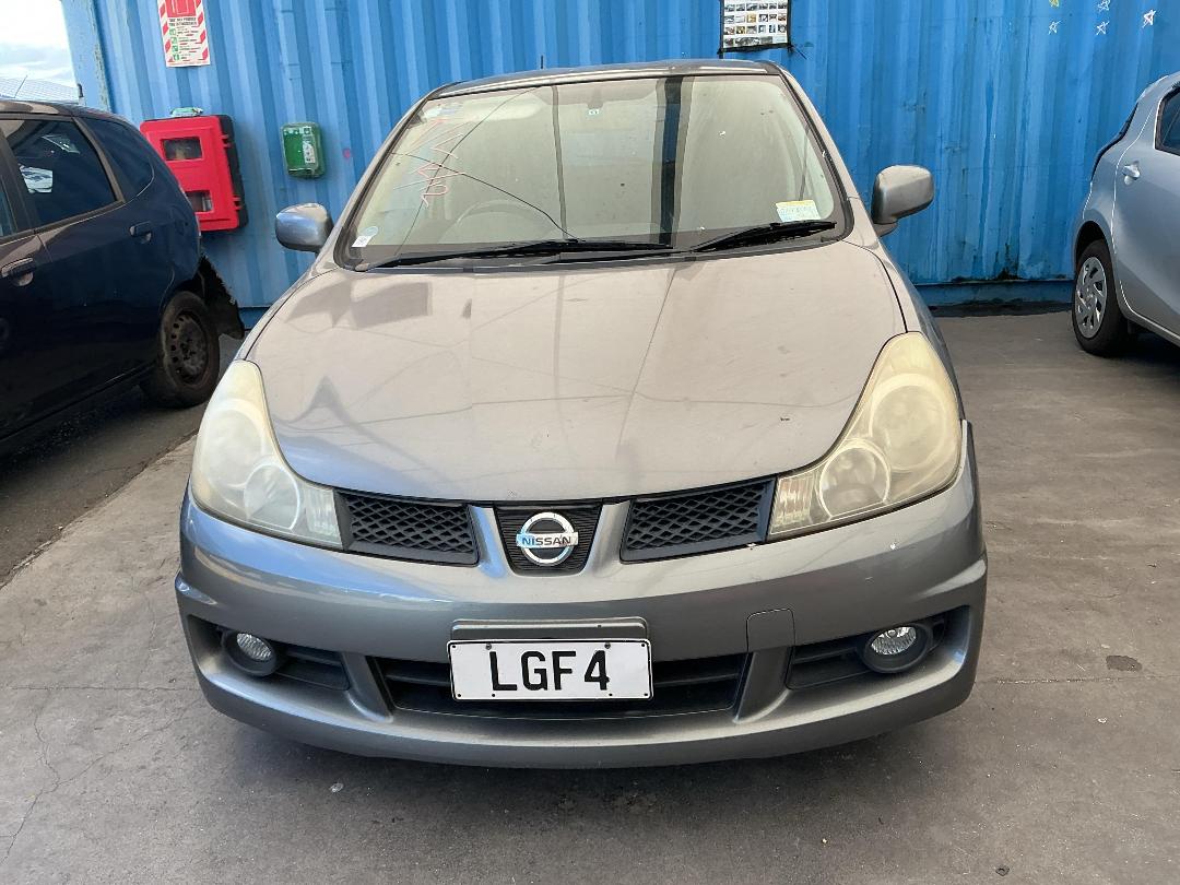 Photo '2' of Nissan Wingroad