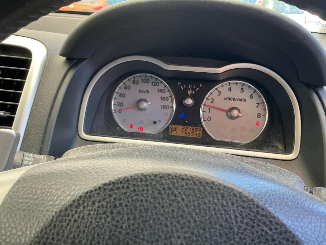 Photo '9' of Nissan Wingroad