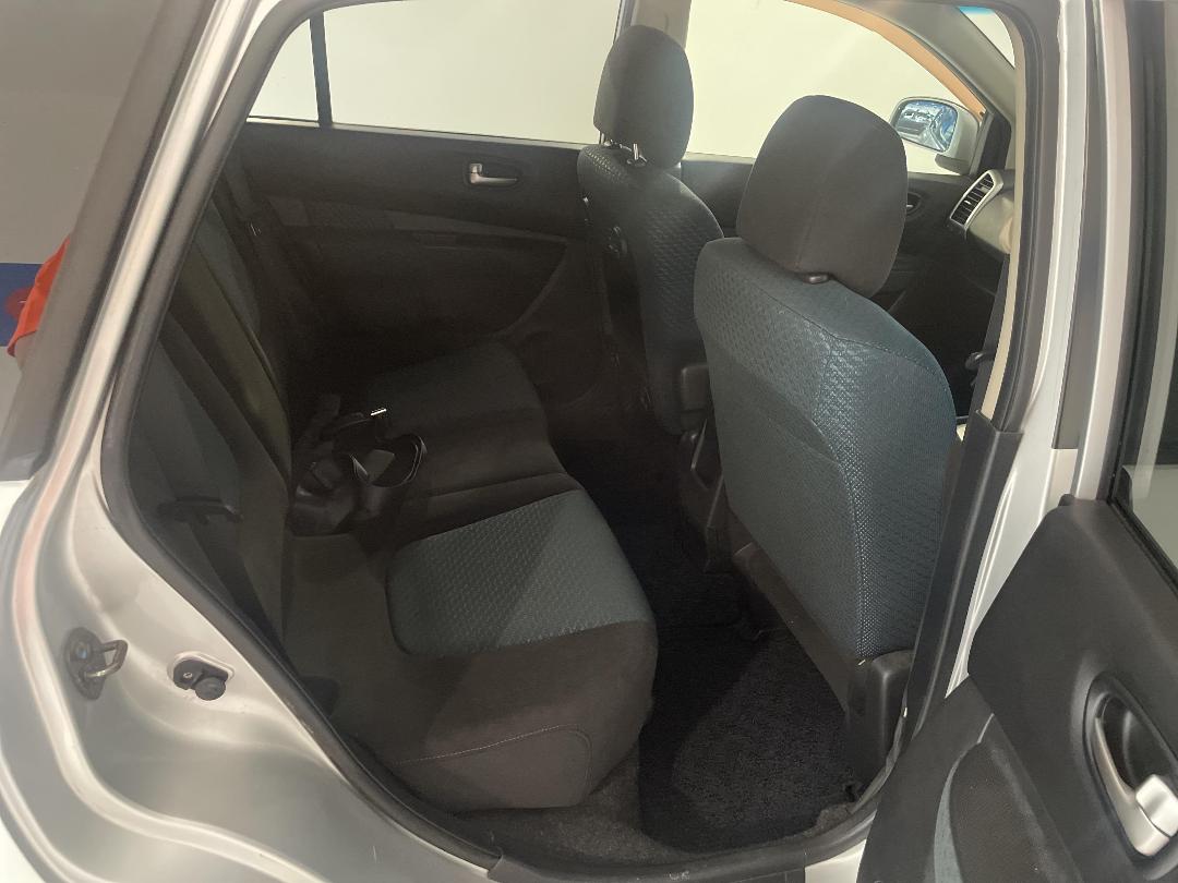 Photo '20' of Nissan Wingroad