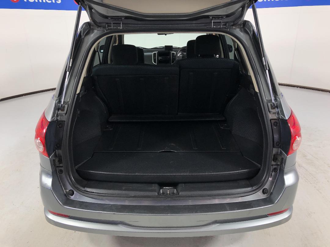 Photo '14' of Nissan Wingroad