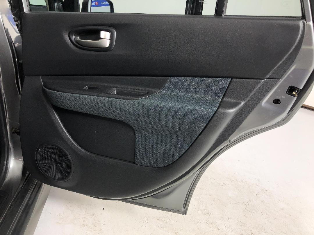 Photo '19' of Nissan Wingroad