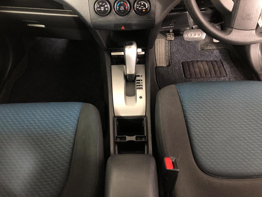 Photo '18' of Nissan Wingroad