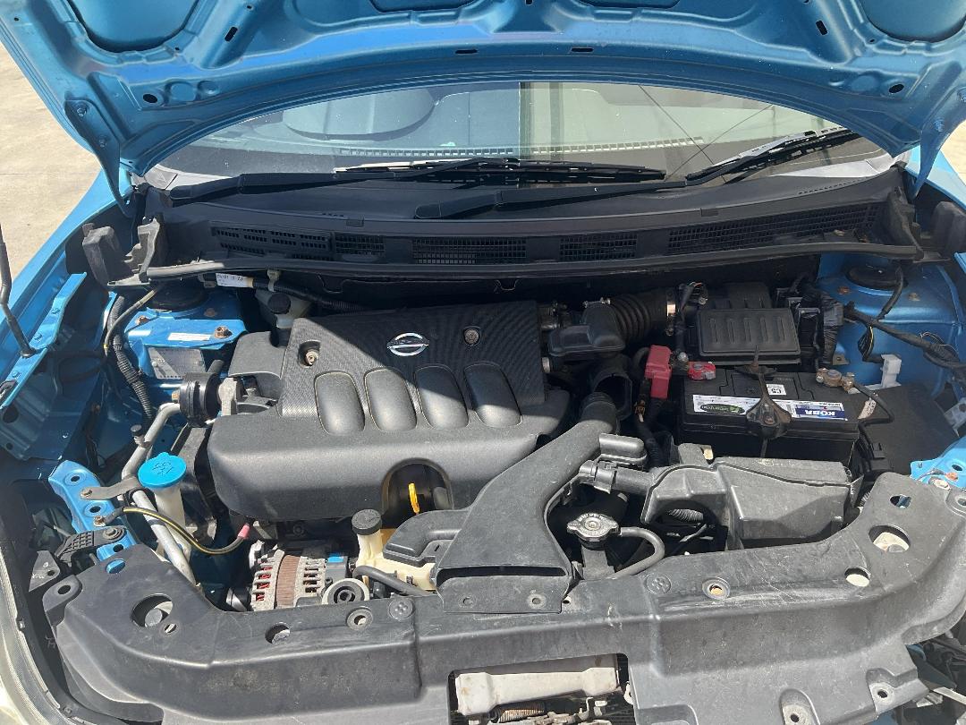 Photo '15' of Nissan Wingroad Photo '15' of Nissan Wingroad