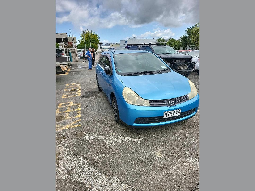 Photo '2' of Nissan Wingroad