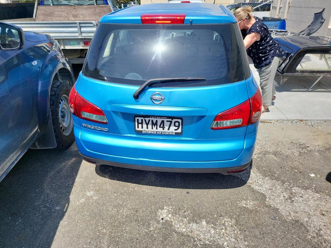 Photo '3' of Nissan Wingroad