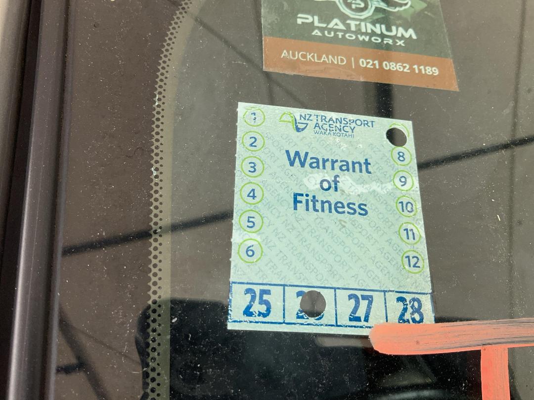 Photo '31' of Nissan Wingroad Photo '31' of Nissan Wingroad