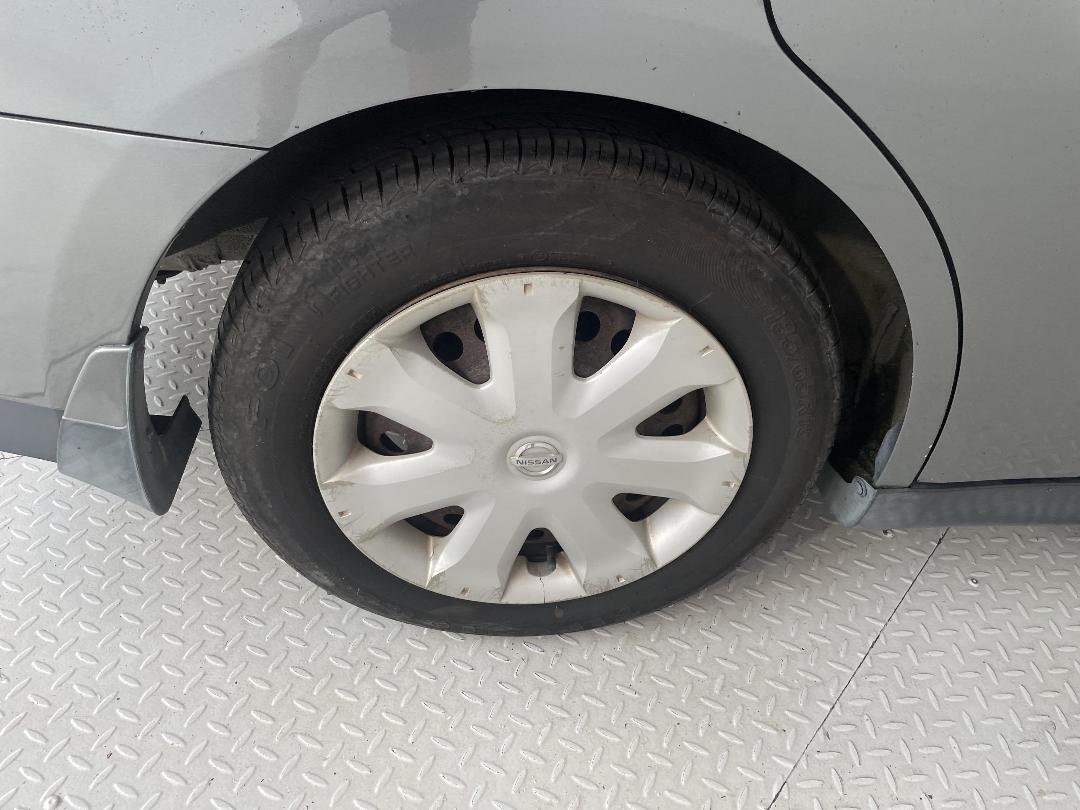 Photo '12' of Nissan Wingroad