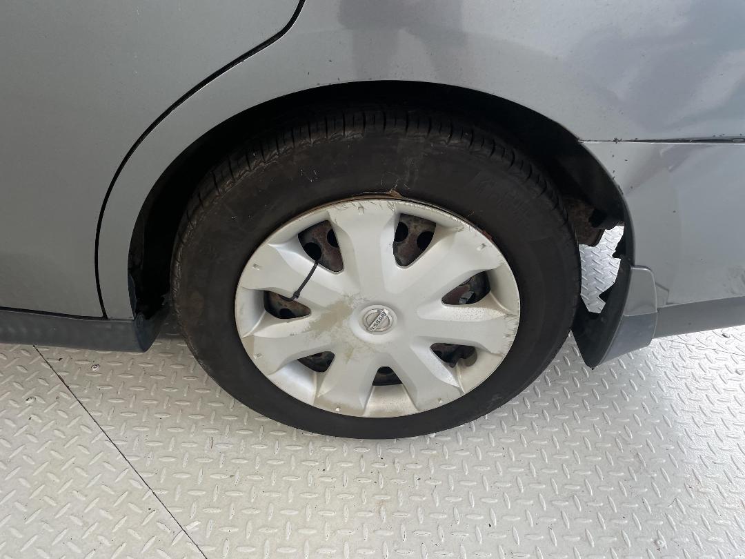 Photo '11' of Nissan Wingroad