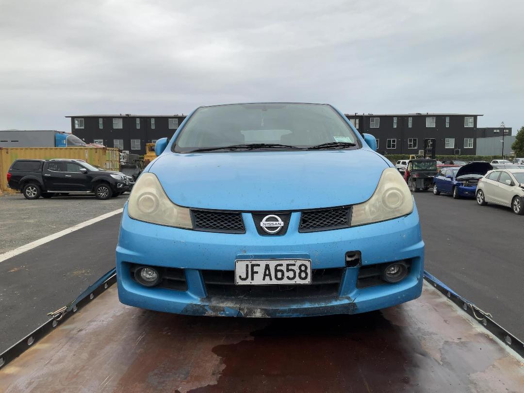 Photo '6' of Nissan Wingroad