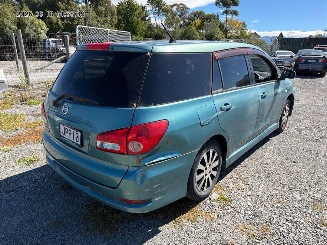 Photo '4' of Nissan Wingroad