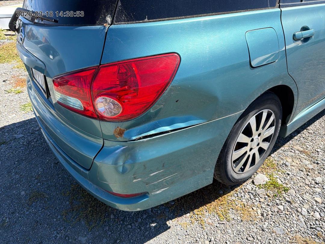 Photo '5' of Nissan Wingroad