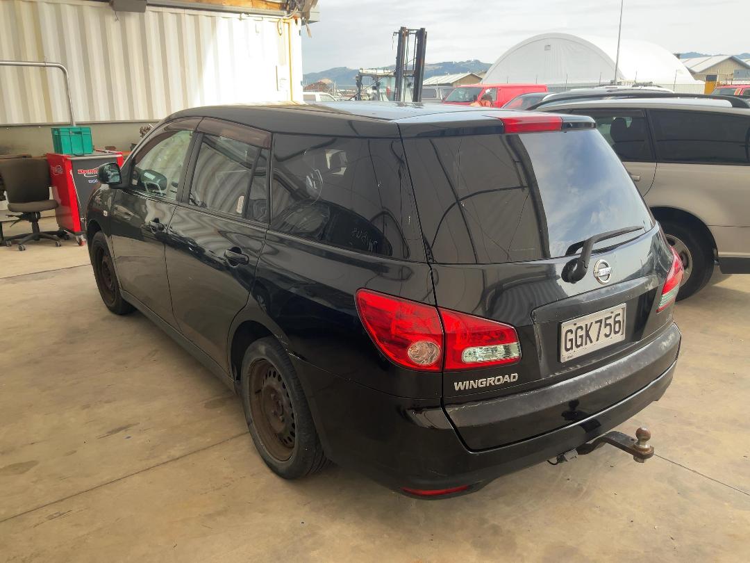 Photo '4' of Nissan Wingroad