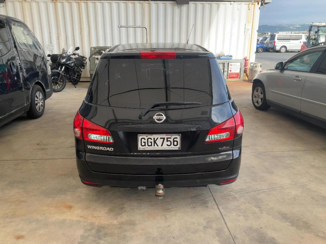 Photo '5' of Nissan Wingroad