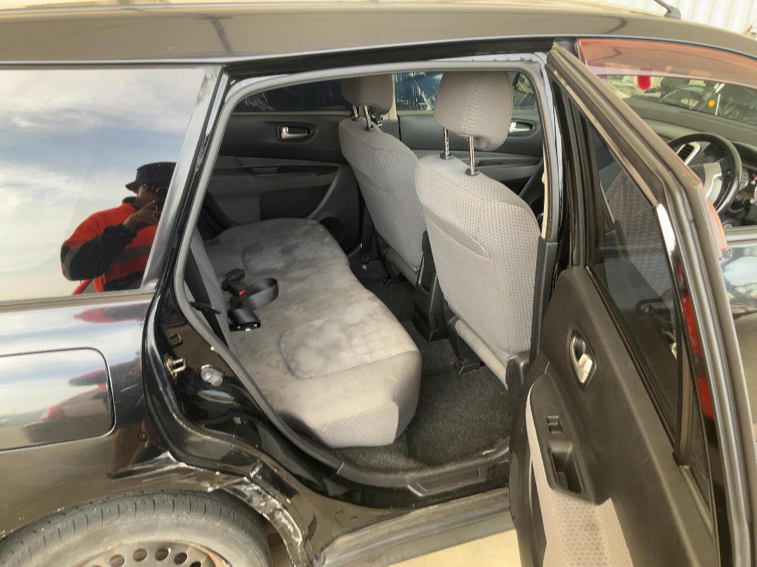 Photo '8' of Nissan Wingroad