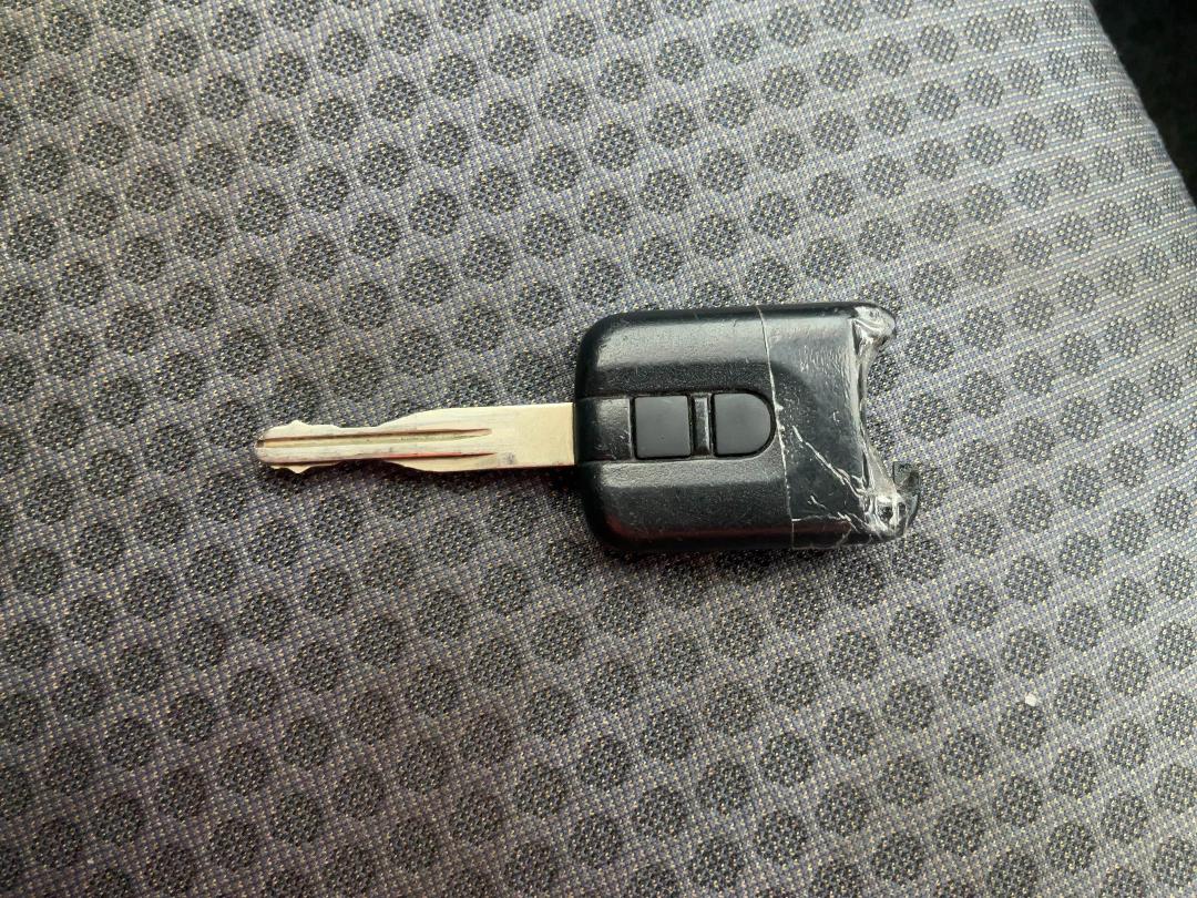 Photo '13' of Nissan Wingroad