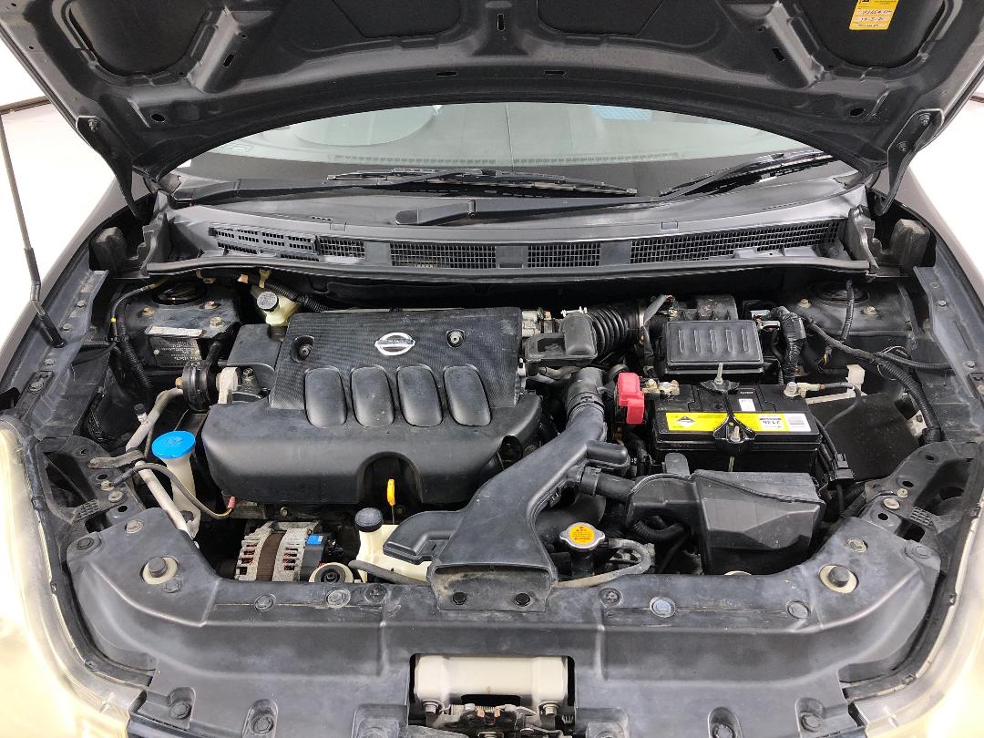 Photo '13' of Nissan Wingroad