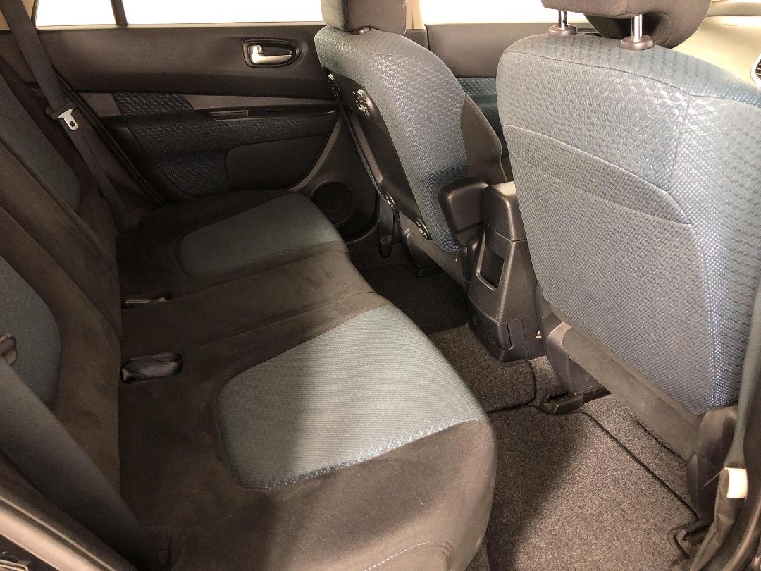 Photo '20' of Nissan Wingroad