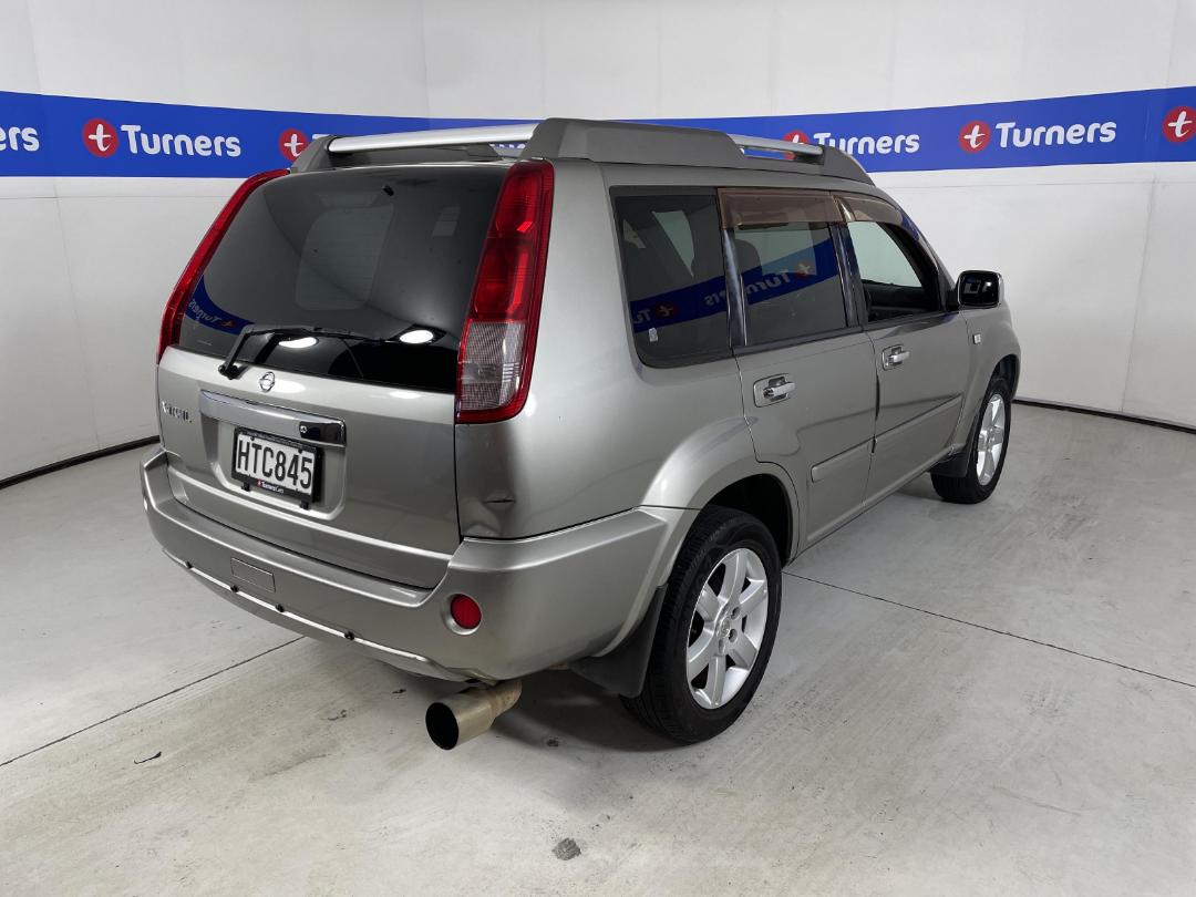 Photo '7' of Nissan X-Trail